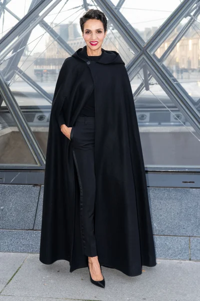 Look 19